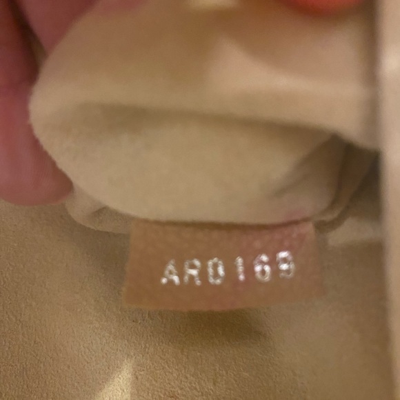 COPY - Louis Vuitton Lockme Bag - Picture 6 of 10